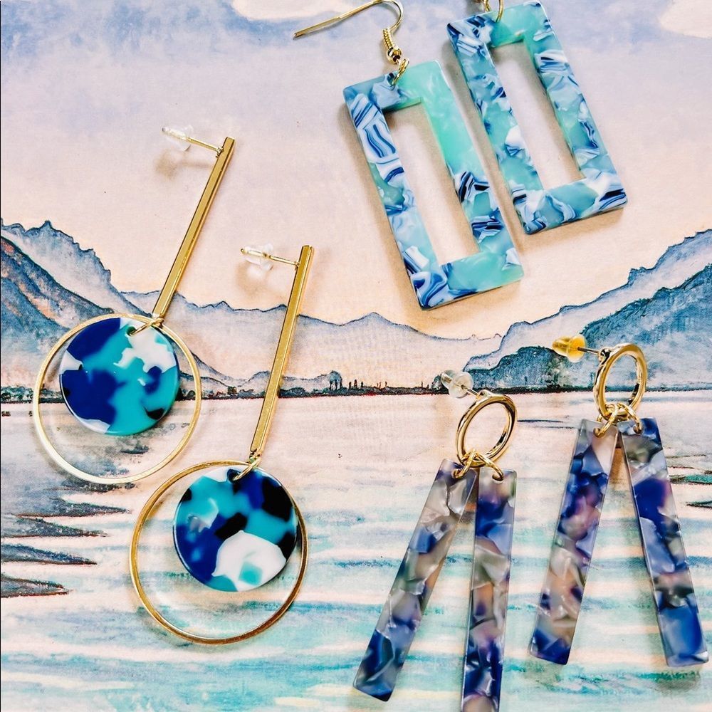 💙 3 Pairs of New Blue Marbled Earrings 💙